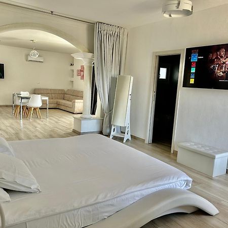 Guest House - La Bella Vita Orosei Bagian luar foto